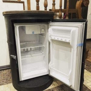 Бочка-холодильник 200 именная — Мебель из бочек