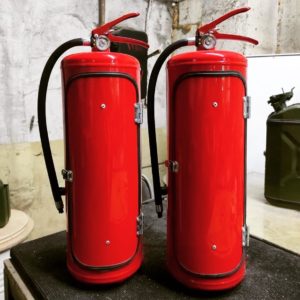 Огнетушитель-бар красный — Огнетушители