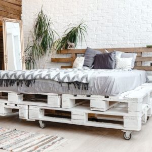 Кровать из поддонов “Венеция” — Кровати