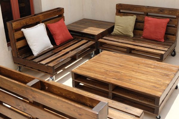 Комплект мебели из деревянных поддонов — Диваны из поддонов