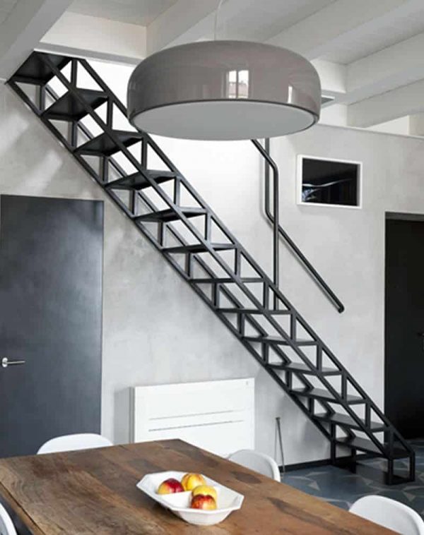 Лестница металлическая маршевая «Монако» — Компактные лестницы лофт 3