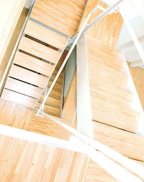 Лестница маршевая на металлокаркасе «Норвегия» — Лестницы металлические лофт 2