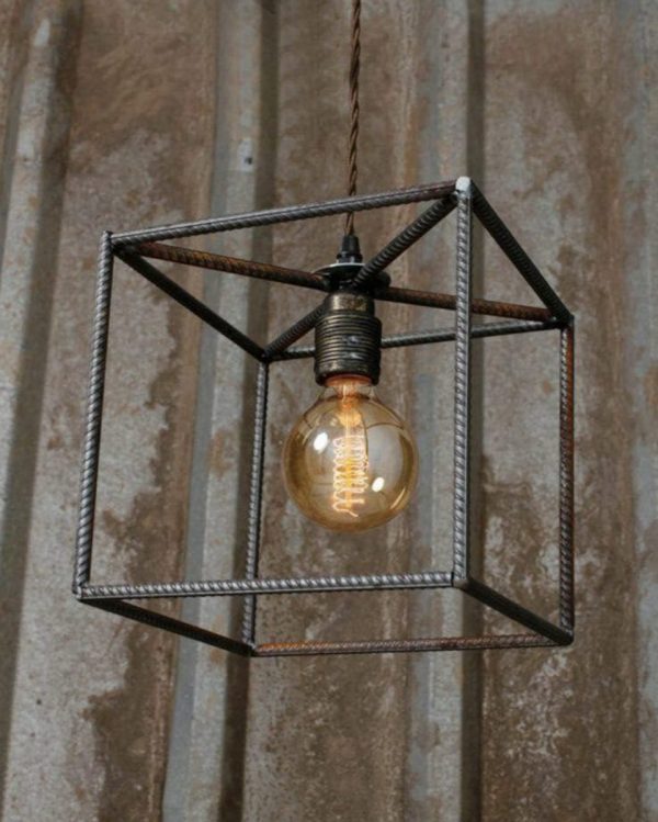 Подвесной лофт-светильник из металлических прутьев — Лофт светильники в ванную