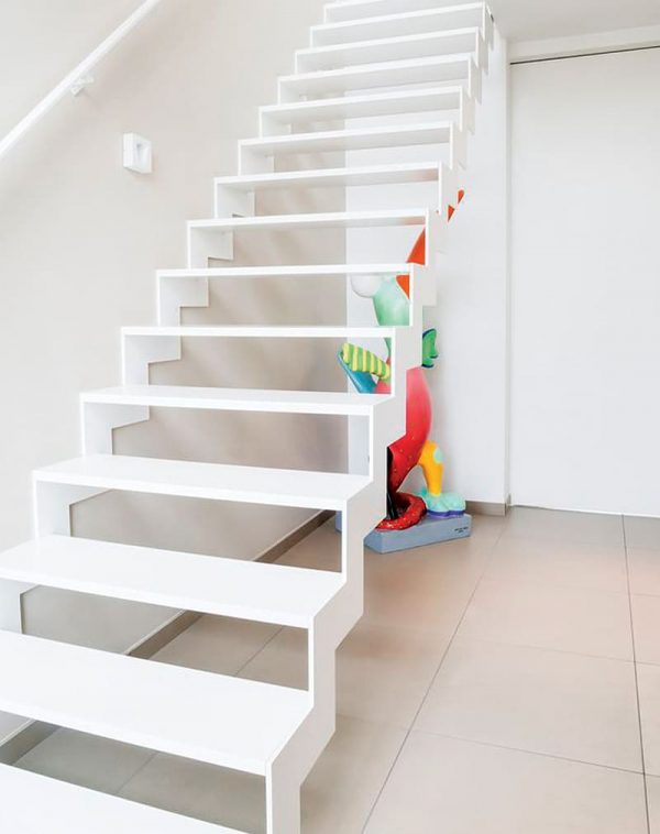 Лестница минимализм металлическая «Детройт» — Лестницы в стиле минимализм 3