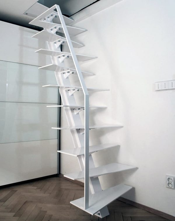Лестница металлическая компактная “Самолет” — Компактные лестницы лофт