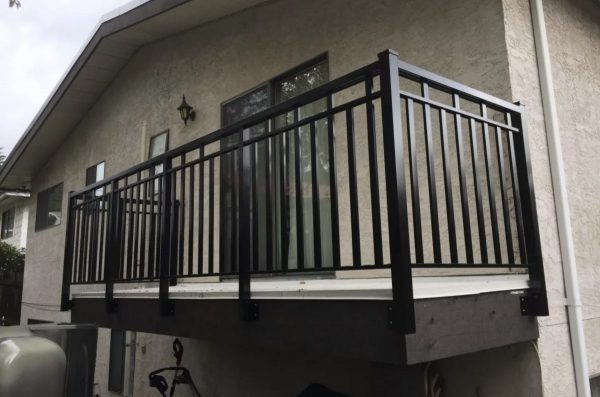 Ограждение перила для балкона из металла — ЛОФТ